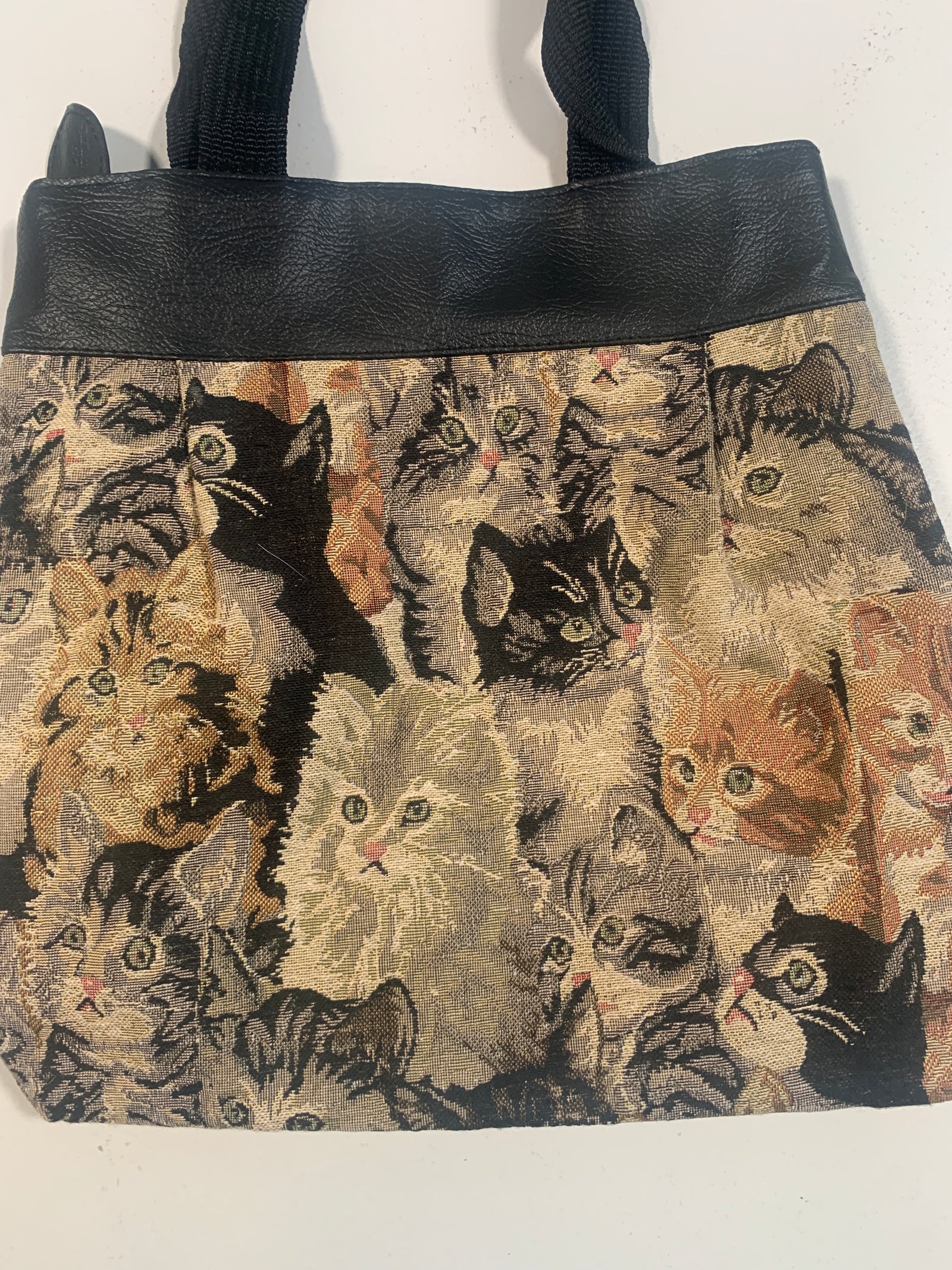 HANDBAG (Black) - No Label
