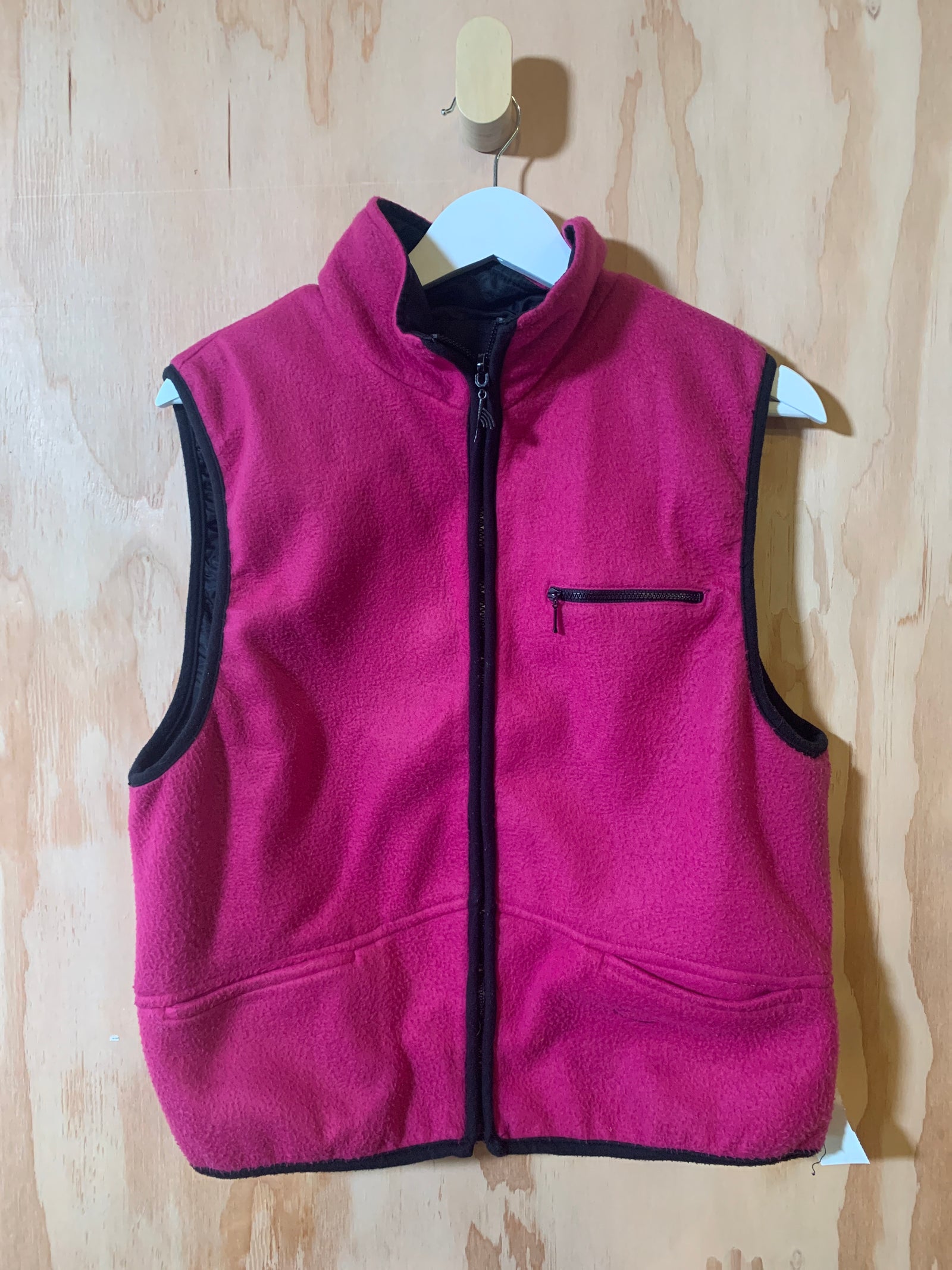 VEST (Pink) - Catalina