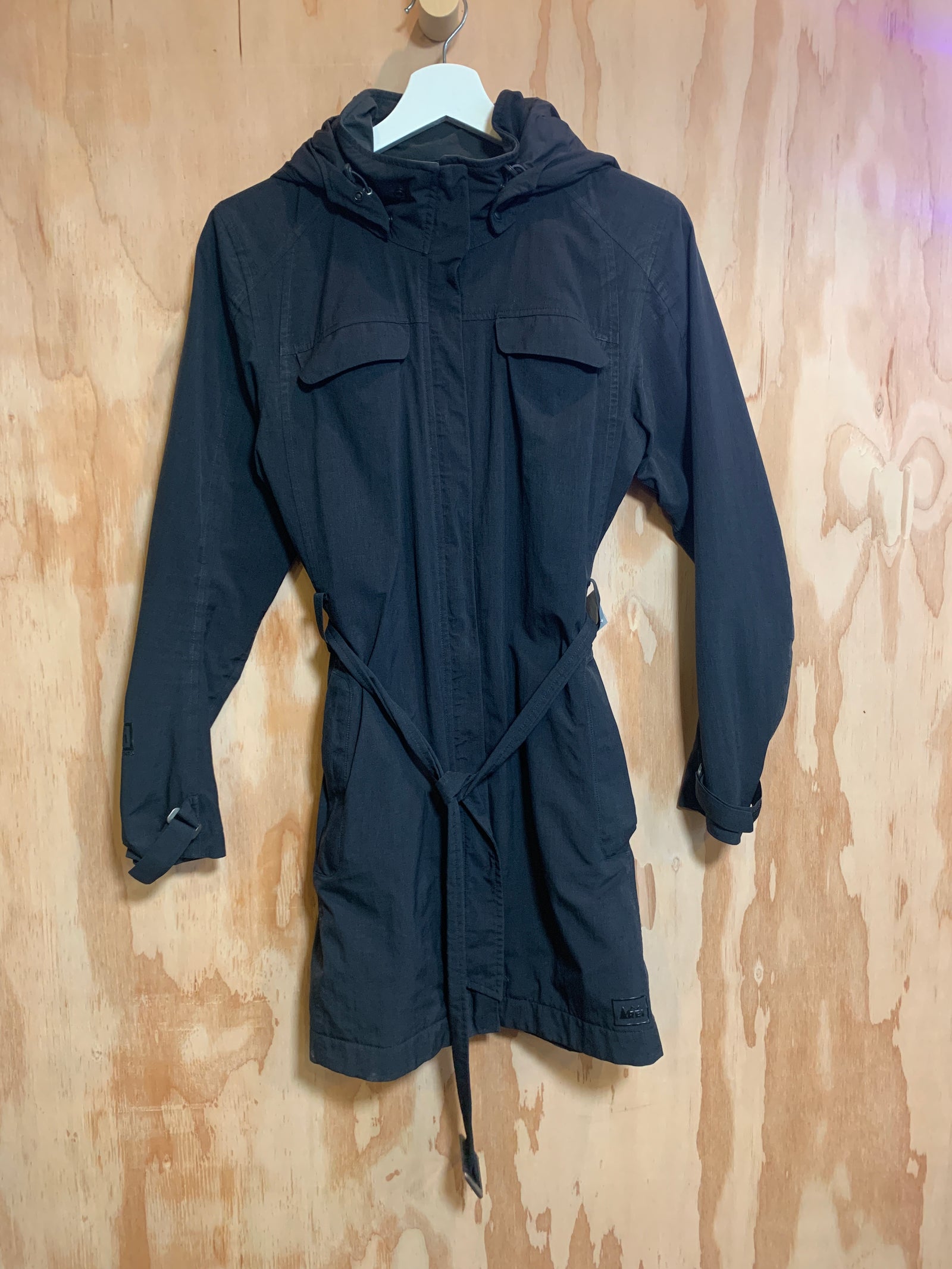 JACKET (Black) - REI