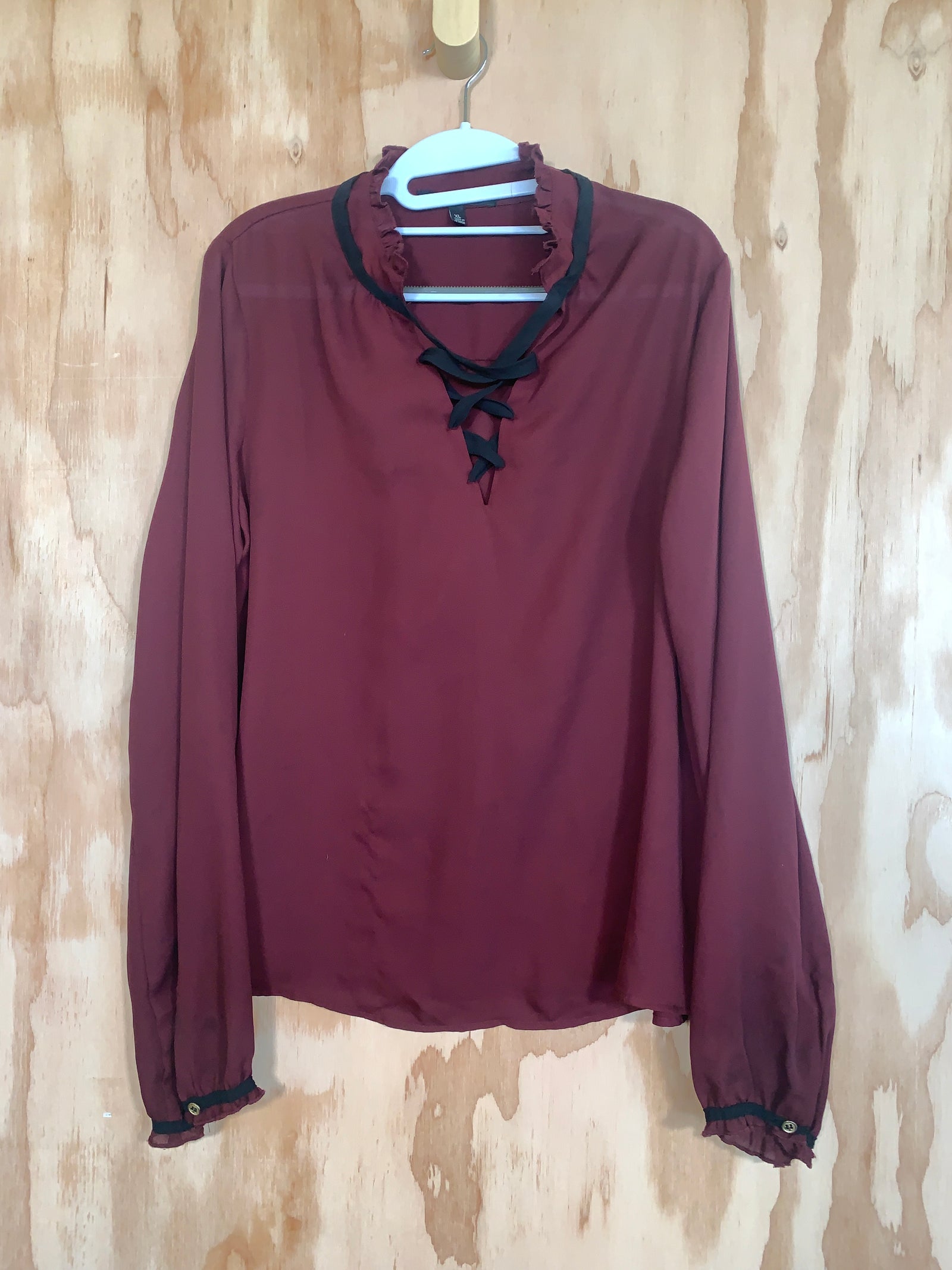 BLOUSE / CAMISOLE (Maroon) - Lynn Ryan