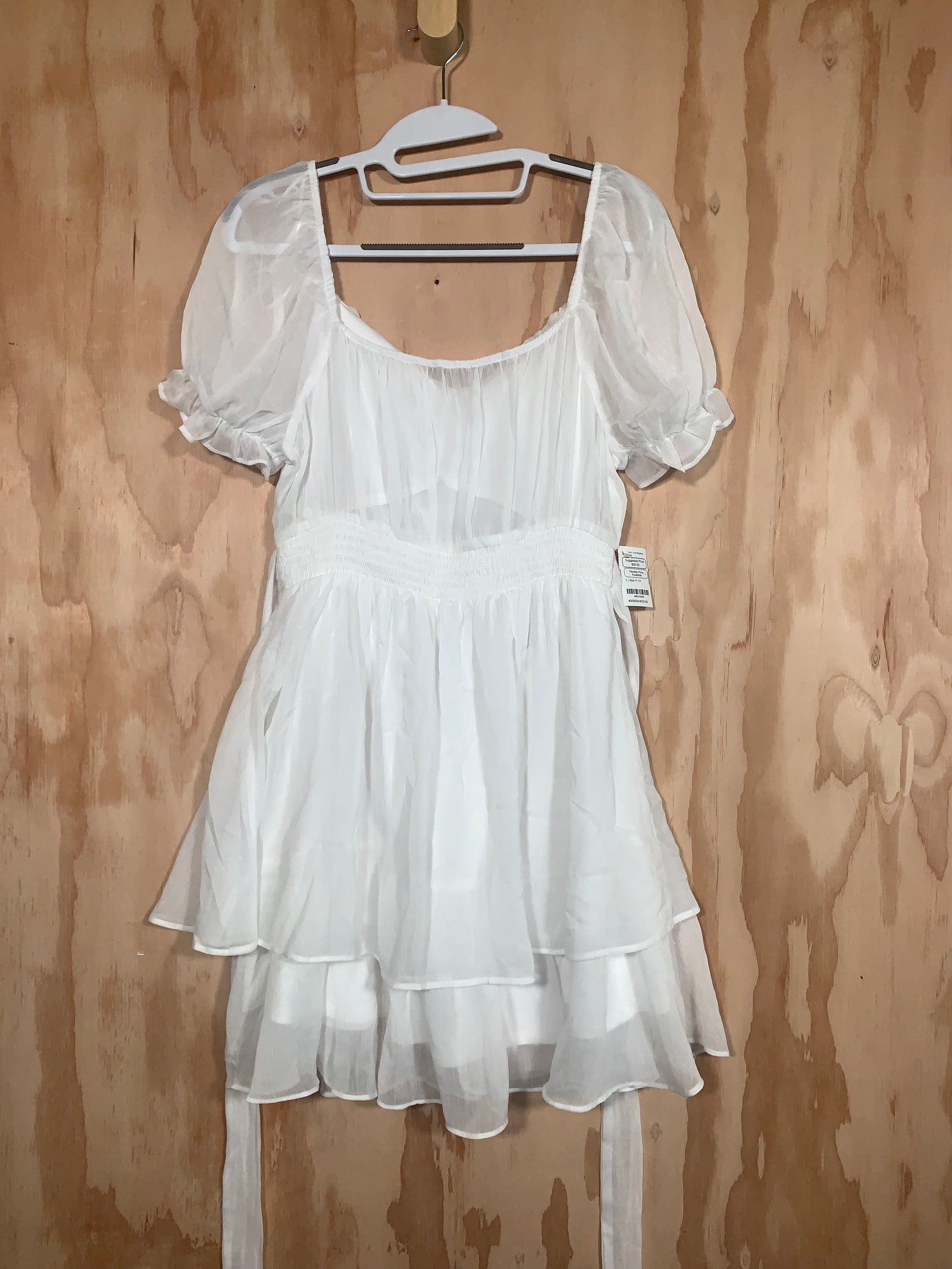 DRESS (White) - No Label