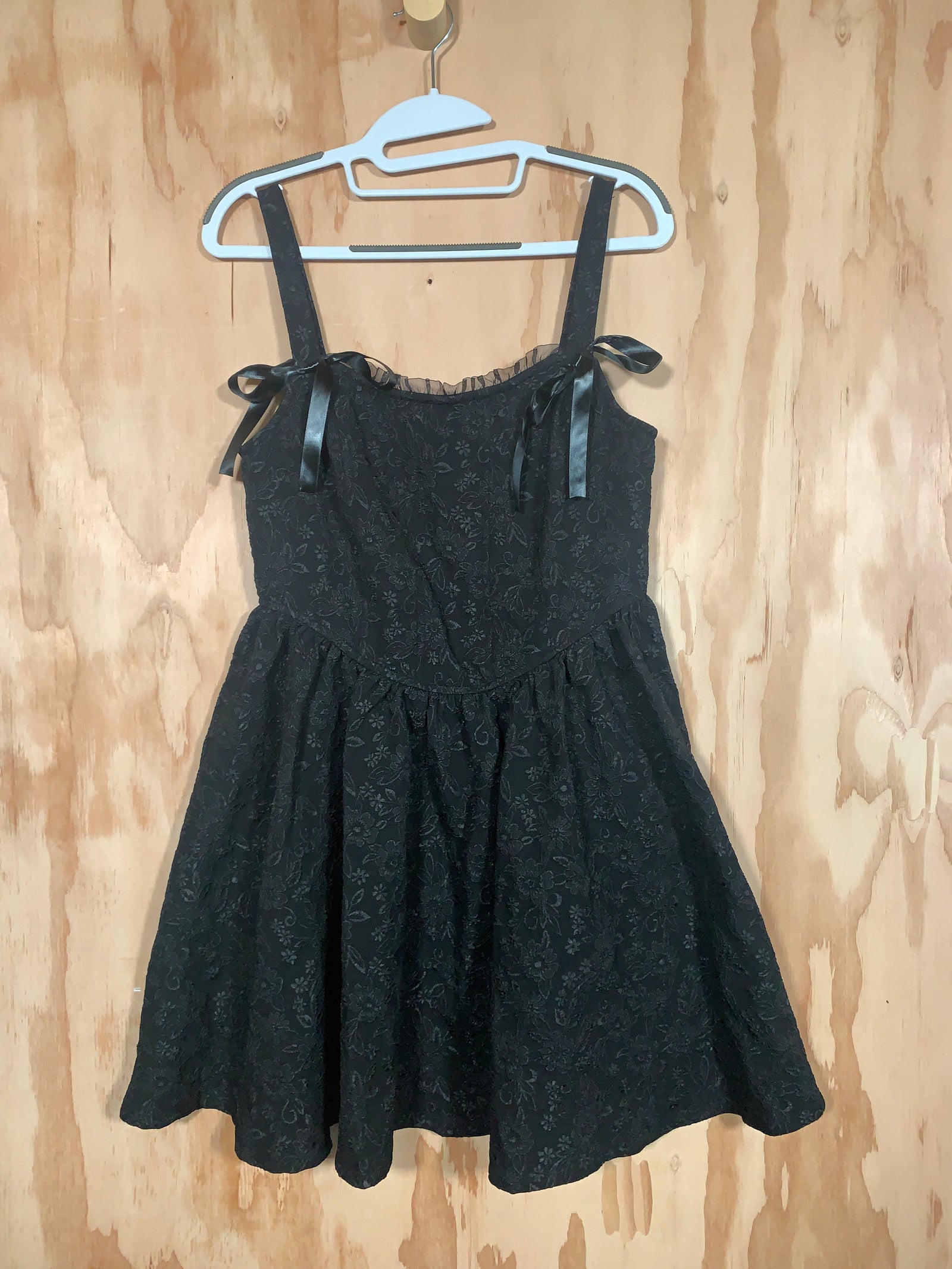 DRESS (Black) - Mi Ami