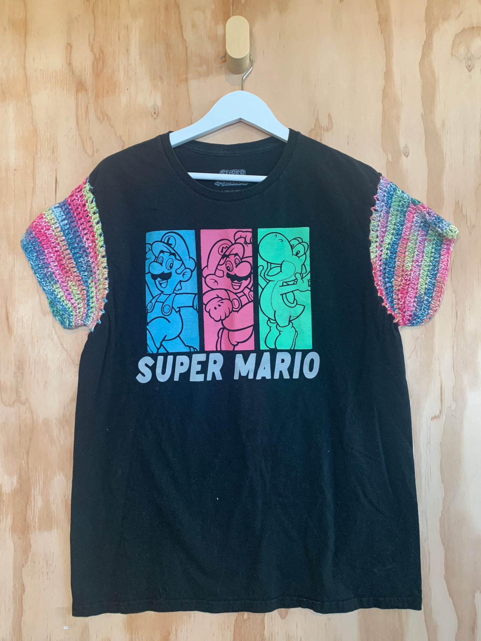 Restyled Tees with Crochet Sleeves